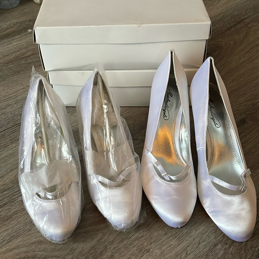 Michelangelo White Satin (Dyeable) Wedding Heels Sizes 7 & 11 Available